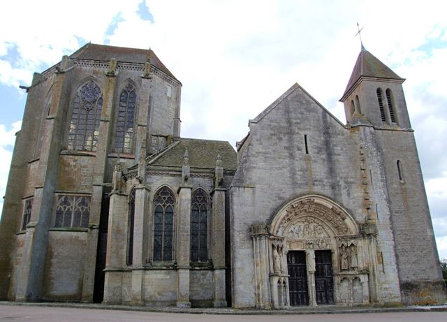L'Abbatiale de Saint Thibault